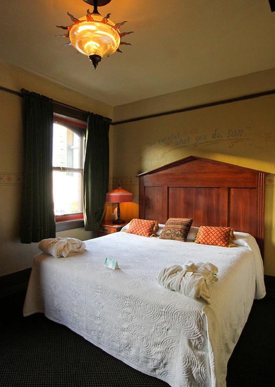 Villa Mcmenamins Olympic Club Centralia Habitación foto